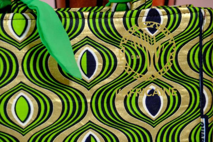 Ankara emerald wave handbag - Image 3