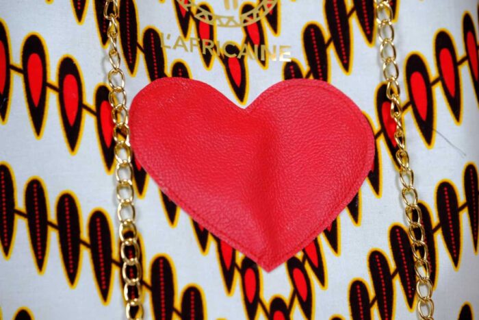 Ankara red heart bucket - Image 4